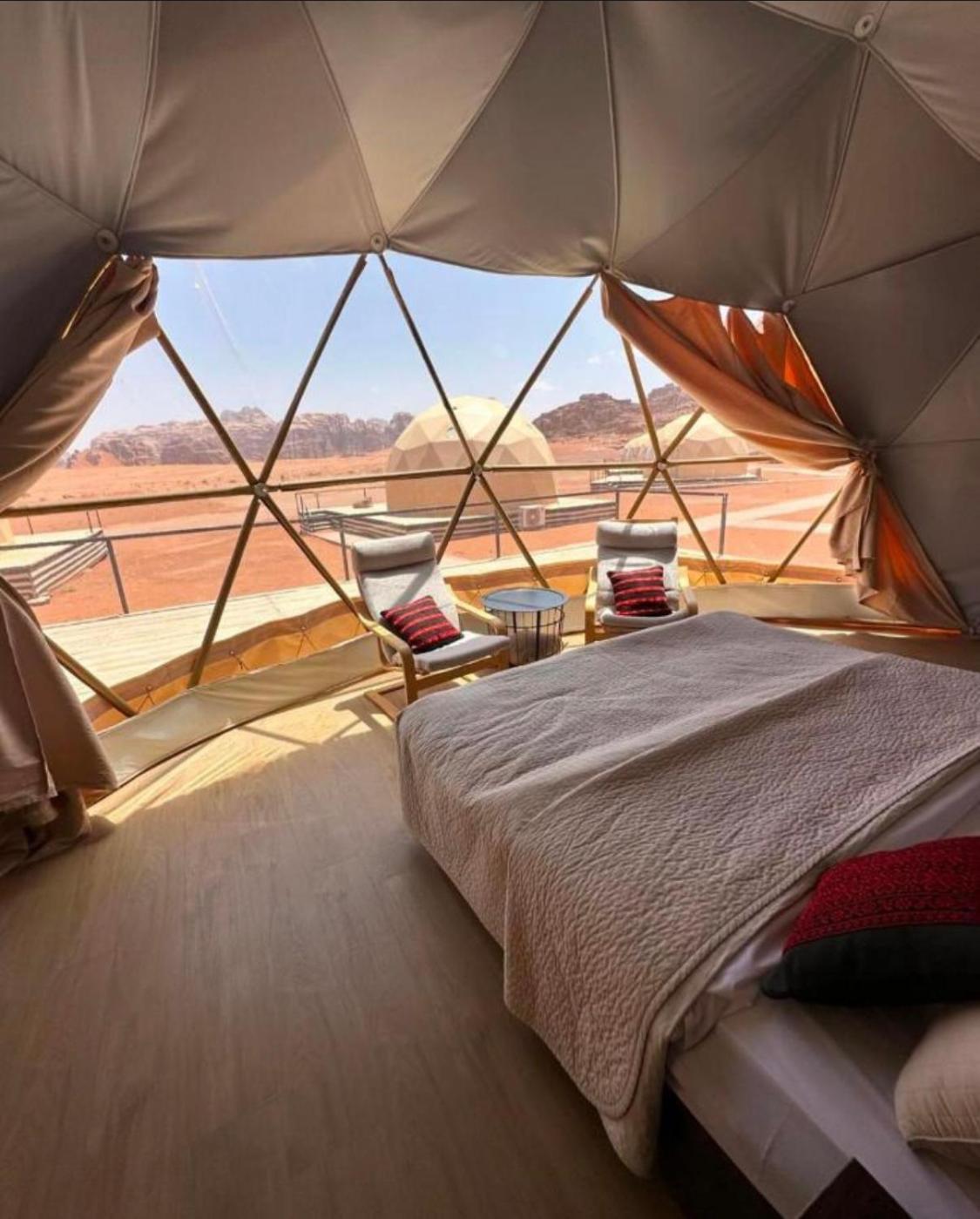 Rum Magic Luxury Camp วาดิรัม ภายนอก รูปภาพ