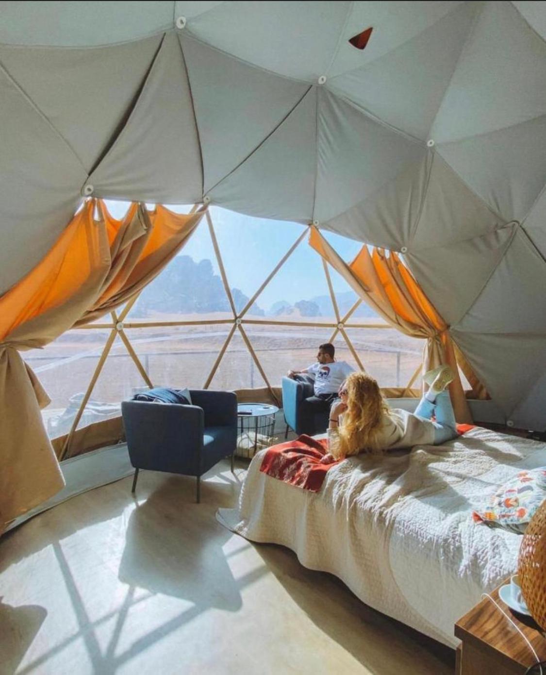 Rum Magic Luxury Camp วาดิรัม ภายนอก รูปภาพ